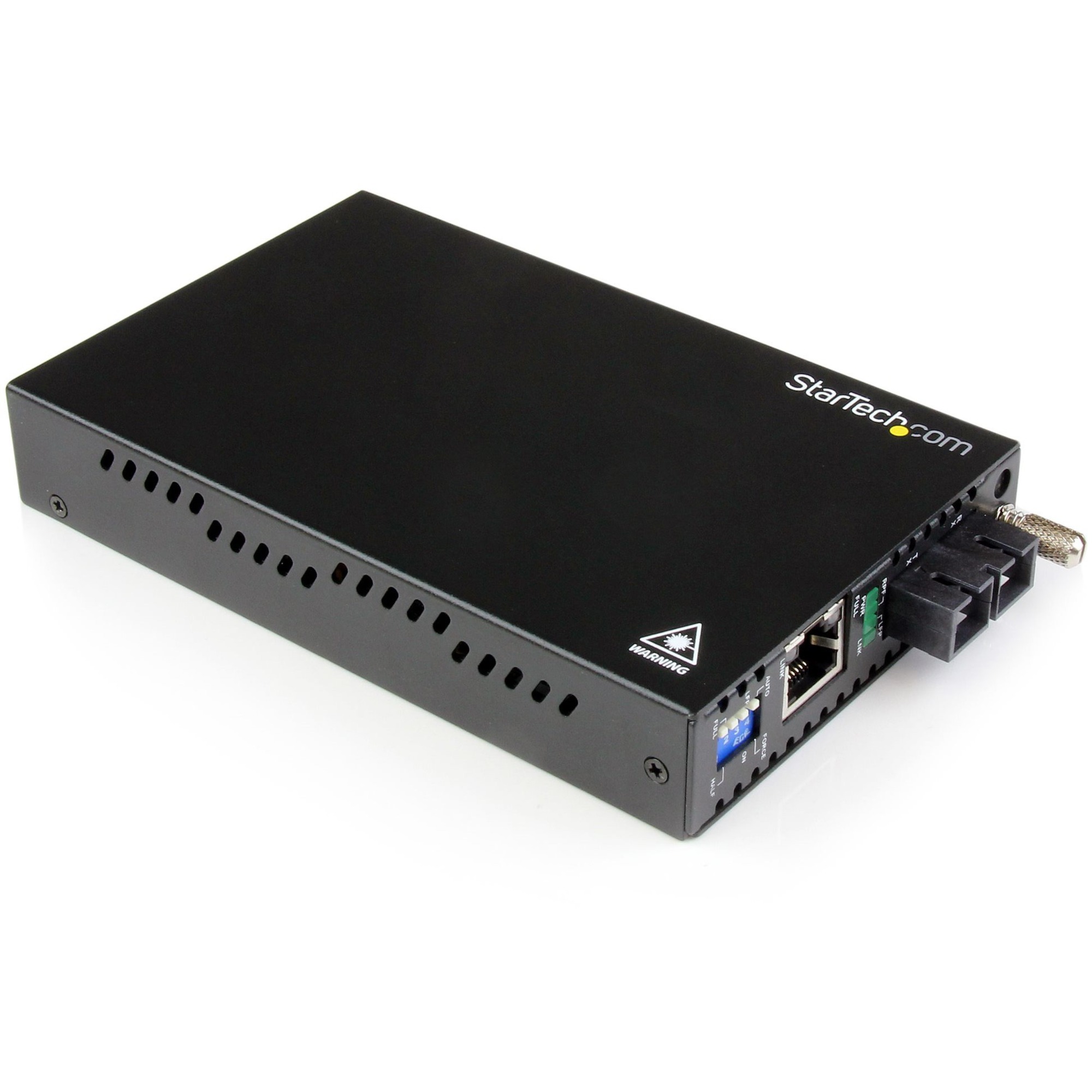 StarTech Gigabit Ethernet Single Mode Fiber Media Converter SC 40 km, 1000 Mbps, TAA